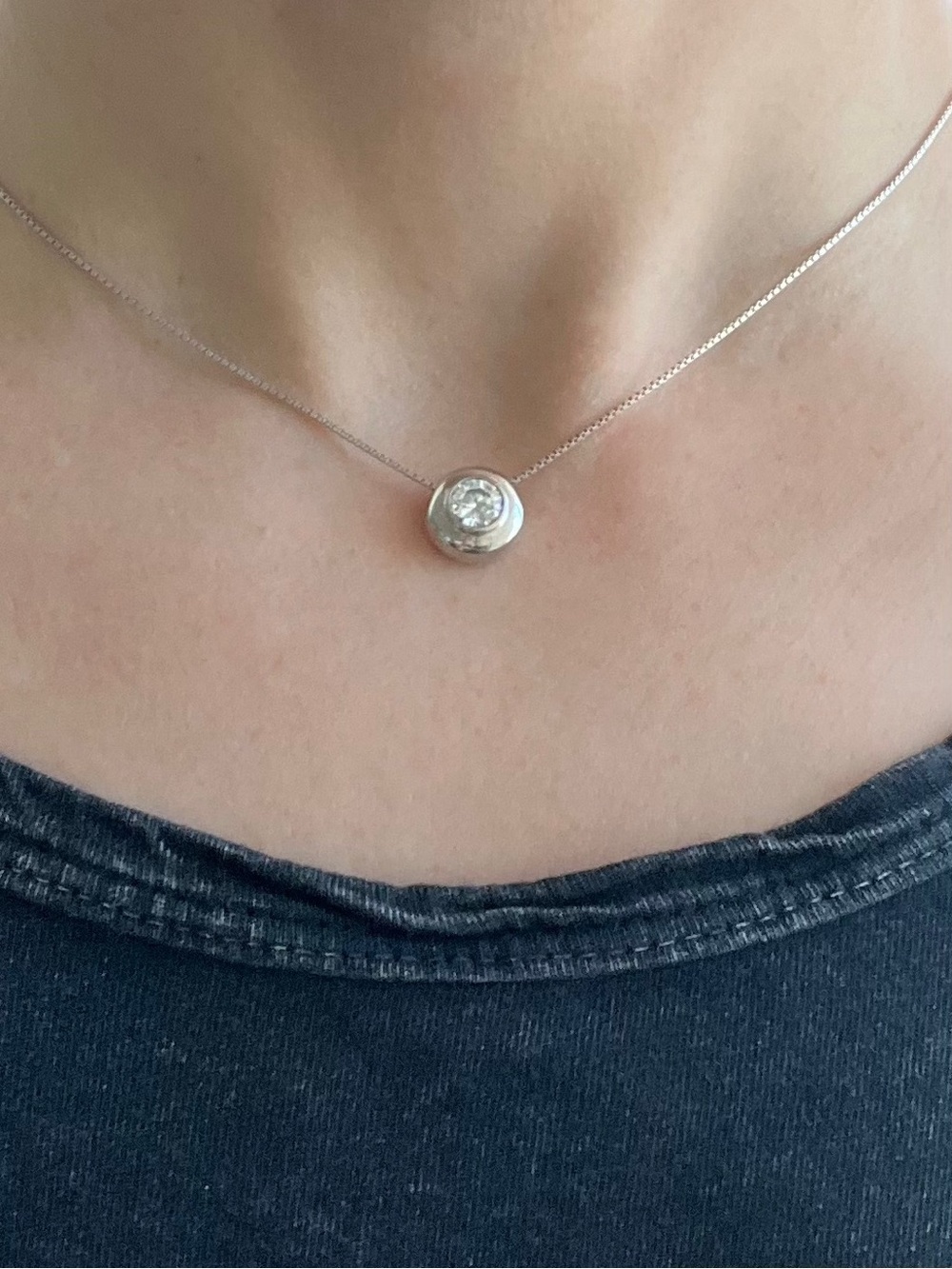 925 Sterling Silver Round Bezel Set Solitaire Pendant Necklace
